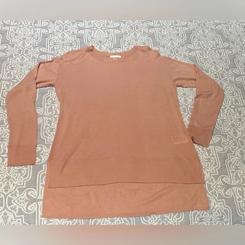 hi-low knit top